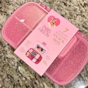 Paris Hilton 7 Compartment Bento Style Snack Box
